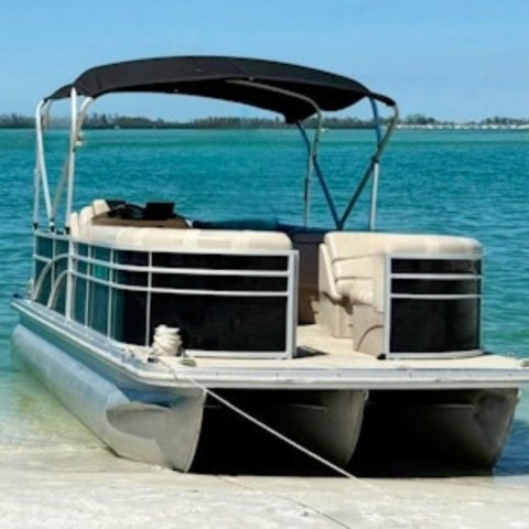 a small boat in a body of water